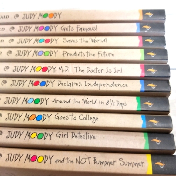 Judy Moody #1-10 books collection - Picture 3 of 16